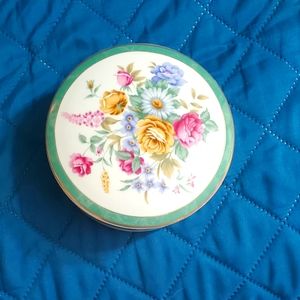 Mikasa Floral Vanity Trinket Round Porcelain Dish Box Andrea UT084/683 Gold Rim